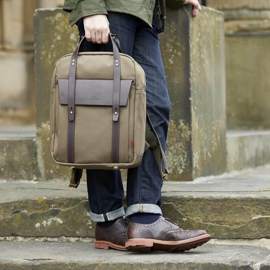 のインスタグラム：「Ribble #rucksack currently available in our #backtowork #workbag promotion #madeinengland #bag #bags #handcrafted #luggage #mensfashion #menswear #mensstyle #menstyle #fashionblogger」