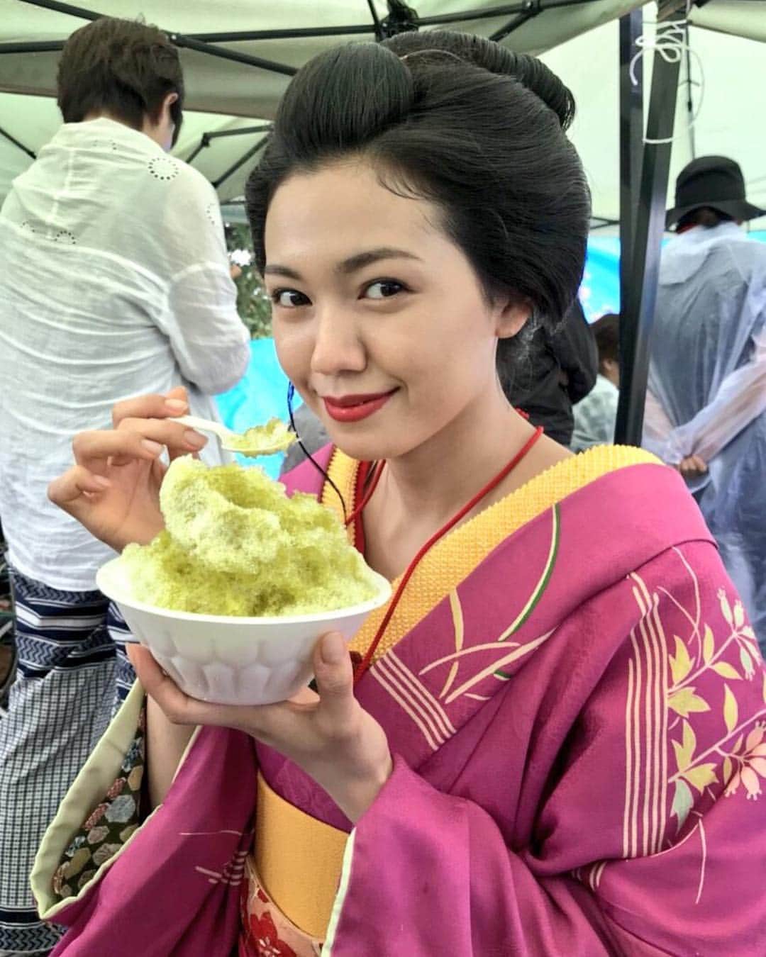 のインスタグラム：「更新空いてしまいましたが、 『この世界の片隅に』とても素敵なドラマでした。撮影おつかれさまです☺️ #二階堂ふみ #この世界の片隅に」