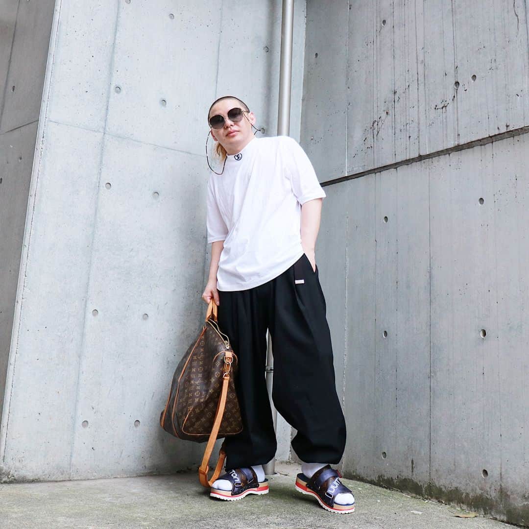 ロザッチのインスタグラム：「style!  #louisvuitton #gucci #yohjiyamamoto #yohjiyamamotopourhomme」
