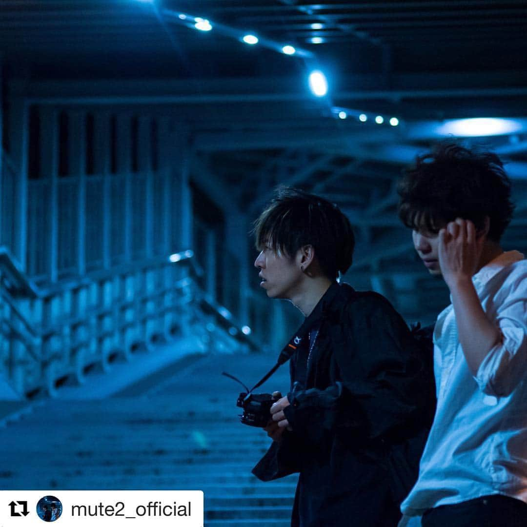 Rikiyaのインスタグラム：「#Repost @mute2_official with @get_repost ・・・ MUTE 2 . . . . . #music #song #walk away #duo  #japanese #mute #shibuya  #音楽 #バンド」