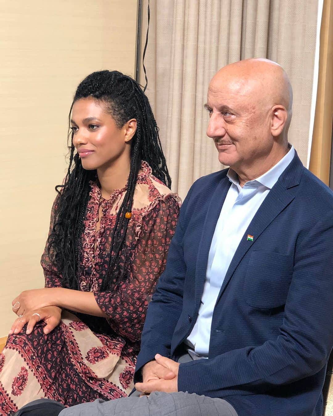 フリーマ・アジェマンさんのインスタグラム写真 - (フリーマ・アジェマンInstagram)「Game faces. With yesterday’s press partner Bossman @anupampkher #operation #pressinterviews #fourseasons #nyc」9月8日 0時47分 - freemaofficial