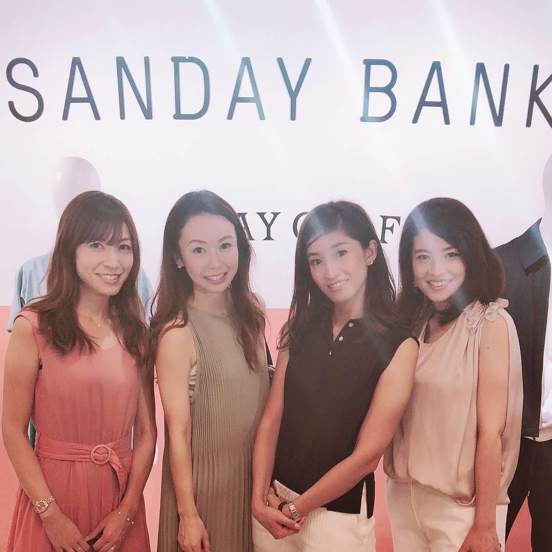 宮崎宣子さんのインスタグラム写真 - (宮崎宣子Instagram)「SANDY BANKさんのローンチパーティーへ行ってきました😆 ゴルフ仲間の２人と一緒に💕 普段着でそのまま練習行けるという、普段着とウェアの境を越えたコンセプトが素敵💕 ランチしてて、 あ！このまま打ちっ放し行く？ みたいなことやりたい😆🏌️‍♀️ #奈苗ちゃん #玲奈ちゃん #golfgirl #golffashion #ゴルフ女子 #golfwear #golfer」9月8日 2時15分 - miyazaki_nobuko