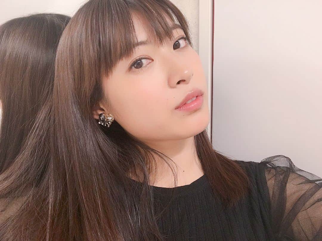 瀧本美織のインスタグラム：「🍎#プレバト#ありがとうございました#赤#red」