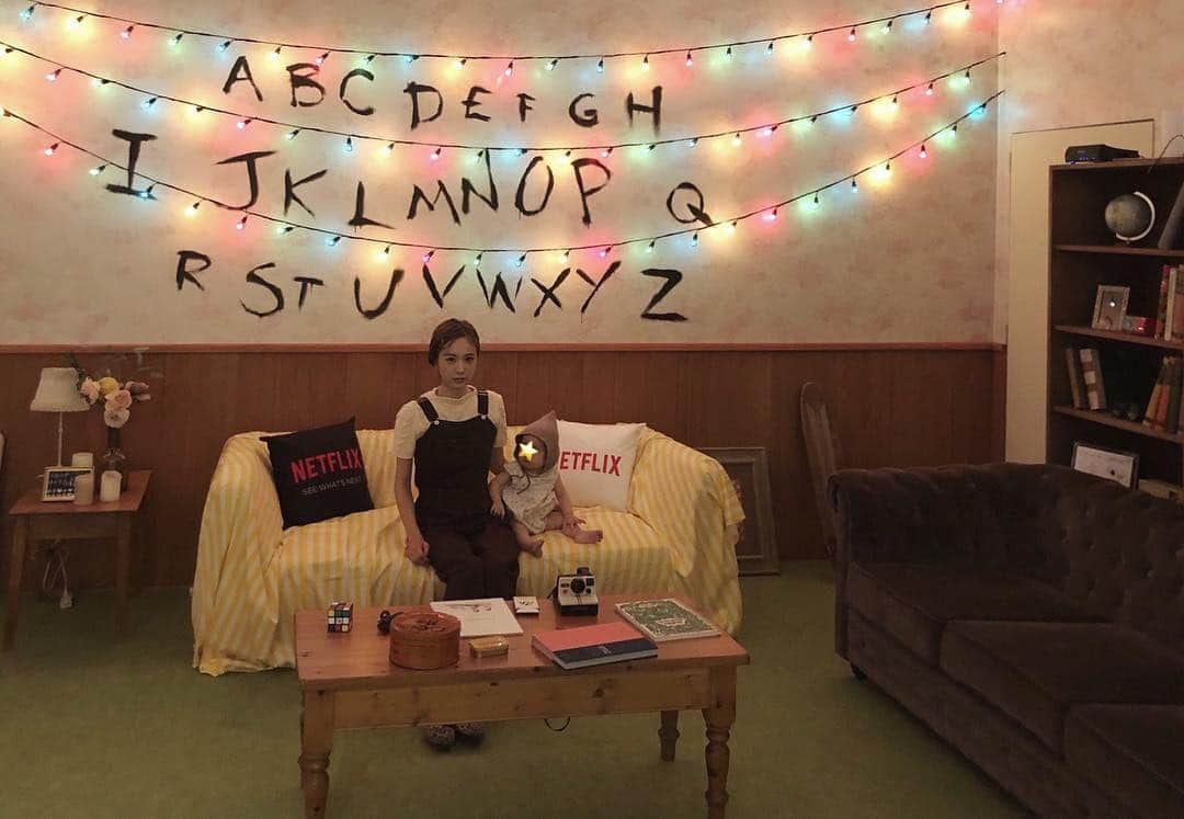 AMOさんのインスタグラム写真 - (AMOInstagram)「byers house🏠💡💡💡 #strangerthings」9月8日 22時00分 - amo_whale