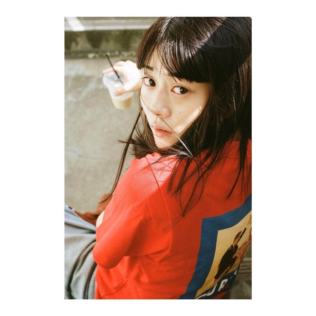 高畑充希さんのインスタグラム写真 - (高畑充希Instagram)「#纏い纏われふりふられ  #不定期私服連載 #高畑Aside  もうすぐ夏も終わり…？」9月9日 15時48分 - mitsuki_takahata