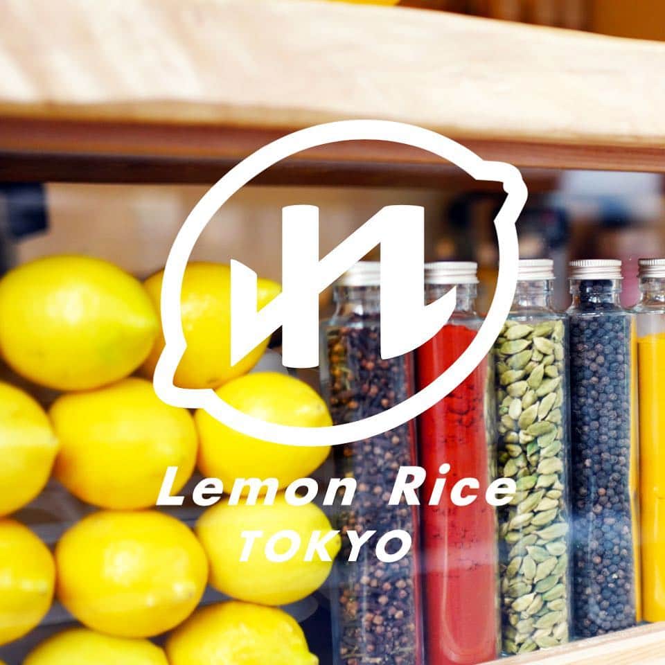 小宮山雄飛さんのインスタグラム写真 - (小宮山雄飛Instagram)「Lemon Rice Tokyo 多分世界初（？）のレモンライス専門店。いよいよ明日10日11時45分オープンです！ ホントに美味しいので、ぜひ食べてください。 営業時間など、詳しくは www.lemonrice.tokyo で。  東京都渋谷区桜丘町15-19 [Lunch] 11:45 OPEN ～ 売り切れ次第終了 #lemonricetokyo」9月9日 22時13分 - yuhikomiyama