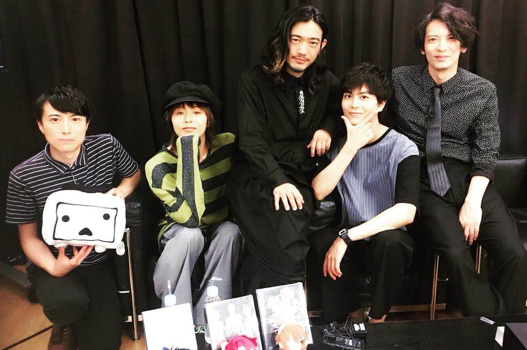 荒木宏文さんのインスタグラム写真 - (荒木宏文Instagram)「ニコ生ありがとうございました‼️ #舞台 #文豪ストレイドッグス #文ステ #中屋敷法仁  #荒木宏文 #谷口賢志 #多和田秀弥 #窪寺昭」9月9日 23時27分 - araki_hiro0614