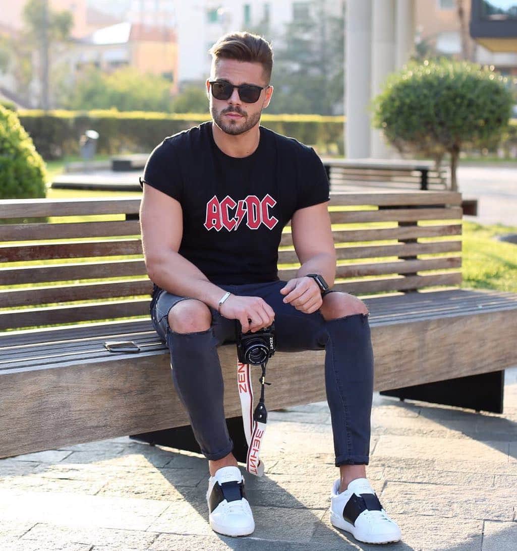 Stefano Trattoのインスタグラム：「Have a nice evening guys 🤟! #easy #chill #sun #fb  #mensfashion 👉 @mensfashions !」