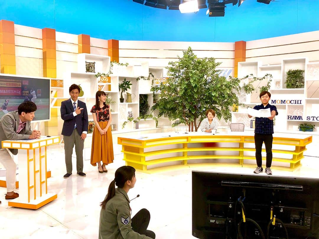 テレビ西日本「ももち浜ストア」さんのインスタグラム写真 - (テレビ西日本「ももち浜ストア」Instagram)「今週も1週間がんばりましょう！MCは、大谷アナ＆橋本アナです‎♪( 'ω' و(و " . . . #ももち浜ストア #福岡の朝はももち浜ストア . #大谷真宏 #橋本真衣 #中澤裕子 #ケン坊田中 #椎木樹人 .」9月10日 9時54分 - momochihamastore8