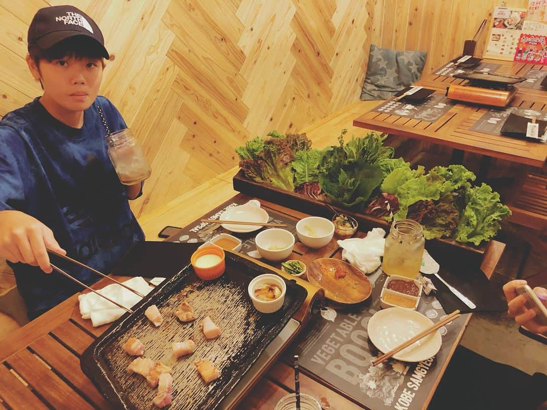 守屋都弥さんのインスタグラム写真 - (守屋都弥Instagram)「◯ 🐖🍖🍃🇰🇷 正直、最後の写真の顔でインスタを 埋め尽くしたい。」9月10日 21時08分 - miyabimoriya__