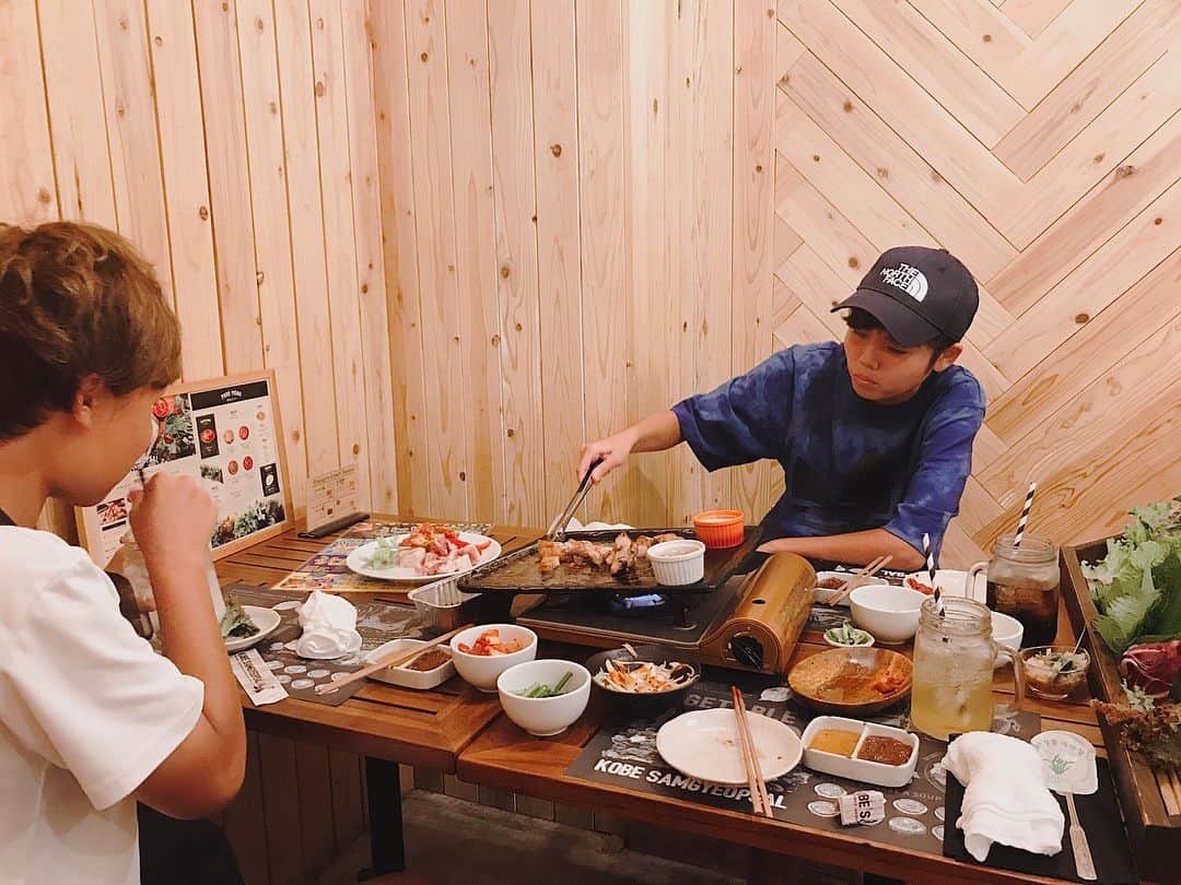 守屋都弥さんのインスタグラム写真 - (守屋都弥Instagram)「◯ 🐖🍖🍃🇰🇷 正直、最後の写真の顔でインスタを 埋め尽くしたい。」9月10日 21時08分 - miyabimoriya__