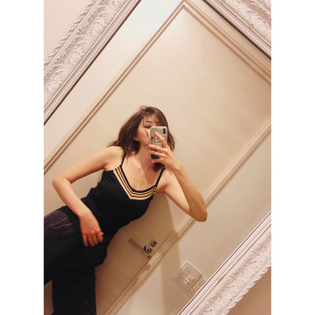 岩﨑名美さんのインスタグラム写真 - (岩﨑名美Instagram)「筋肉つけたい筋肉つけたい筋肉つけたい…🥩 おやすみなさい🌙、」9月11日 0時05分 - nami_iwasaki