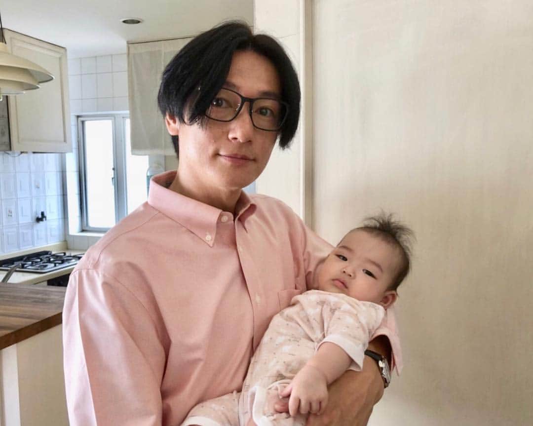 フジテレビ「健康で文化的な最低限度の生活」のインスタグラム：「. 第9話ご覧いただき、ありがとうございました！  原作にはないオリジナルストーリーでした。 この人を更生させるのは、無理なんじゃないか？ モンスター母親・梓と“成長したえみる”がどう戦うか。 最終回もお楽しみに。  そして、井浦新さんのインタビューが 番組HPに掲載されています。 ケンカツに対する熱い思いを語っていただきました。 素敵なことばが沢山😌 ぜひご一読いただきたいです！  次回はいよいよ最終回！ 寂しいです・・・来週も宜しくお願いします🤲 . #健康で文化的な最低限度の生活 #ケンカツ #吉岡里帆 #井浦新 #川栄李奈 #山田裕貴 #小園凌央 #水上京香 #内場勝則 #徳永えり #田中圭 #遠藤憲一 #松本まりか #最終回は9月18日放送」
