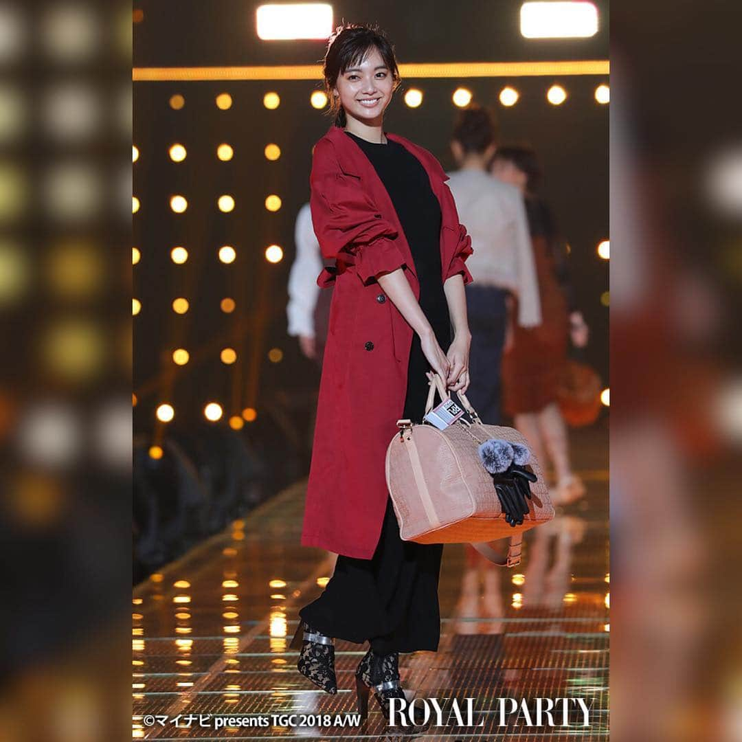 東京ガールズコレクションさんのインスタグラム写真 - (東京ガールズコレクションInstagram)「マイナビ presents 第27回 東京ガールズコレクション 2018 AUTUMN/WINTER ・ 2018.9.1（Sat）at さいたまスーパーアリーナ ・ ROYAL PARTY STAGE @royalparty_official #新川優愛 #愛甲千笑美 @chiemyyyyy #熊江琉唯 @ruikumae #山本雪乃 #宇賀なつみ #宮本茉由 @mayu_miyamoto_official ・ ・ ✨NEXT TGC✨ 『takagi presents TGC KITAKYUSHU 2018 by TOKYO GIRLS COLLECTION』 ﻿﻿ 📅：2018年10月6日（土）﻿﻿﻿﻿﻿ 📍：西日本総合展示場新館 ﻿﻿﻿﻿﻿チケット絶賛発売中！ 豪華モデル&ゲスト続々決定！超特急、BLACKPINKのスペシャルライブも💕 ﻿﻿﻿﻿﻿﻿﻿ 詳しくはプロフィールの🔗から公式サイトをCHECK🌈」9月12日 21時51分 - tgc_staff