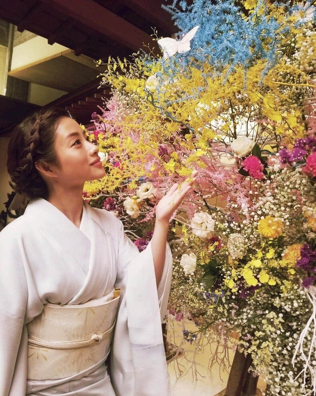 日本テレビ「高嶺の花」さんのインスタグラム写真 - (日本テレビ「高嶺の花」Instagram)「‪『#高嶺の花』最終回はこのあとすぐ！‬ ‪裏切りや悲しみ、たくさんの出来事がもも(#石原さとみ)を襲いましたが、最後にどんな愛の形を見つけるのでしょうか？‬ ‪お見逃しなく！！‬」9月12日 21時55分 - takanehana_ntv