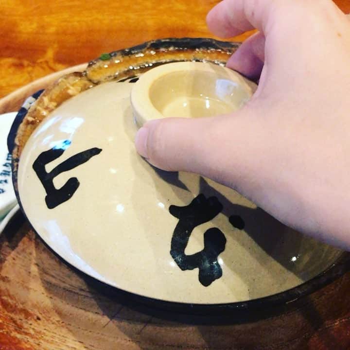 のインスタグラム：「大好きなやつ❤️ #名古屋 #味噌煮込みうどん #ネ申歯医者さんにいく前 #鶴舞歯科 #幸せ #作戦会議」