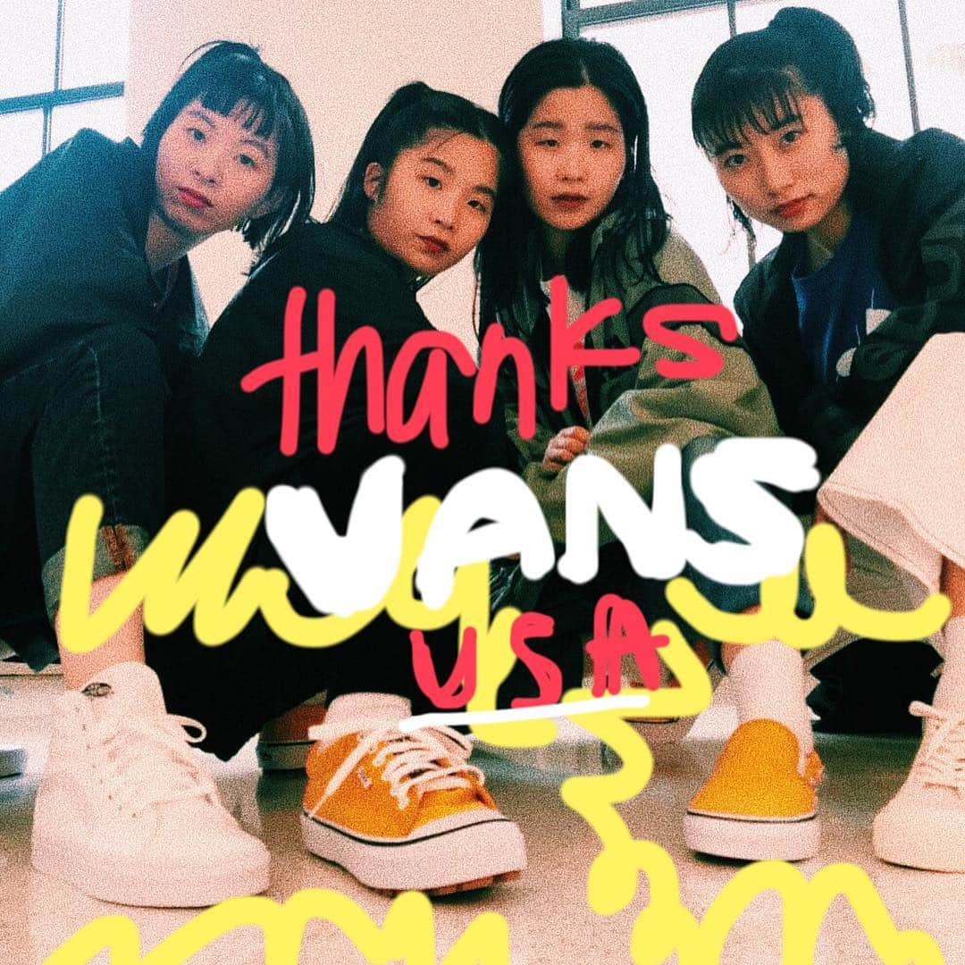 ユウキさんのインスタグラム写真 - (ユウキInstagram)「CHAI meets @vans 👟💓🇺🇸 #vans #giftedbyvans #chaiband #neokawaii #neoかわいい #コンプレックスはアートなり #complexesareart」9月13日 1時45分 - yuukichan2