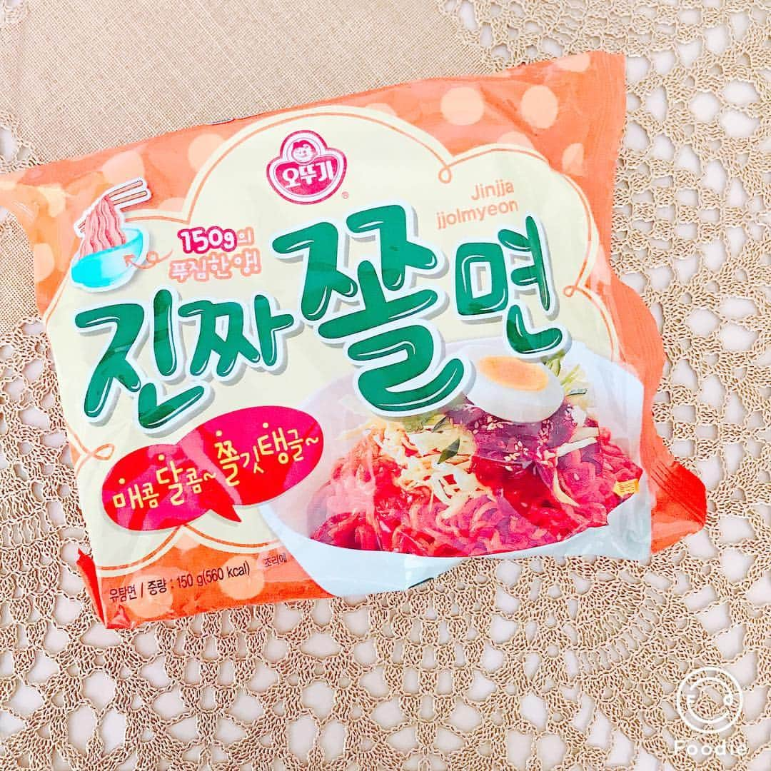 中島彩さんのインスタグラム写真 - (中島彩Instagram)「これ大好き♡ オットギのチンチャチョルミョン♡甘辛い味でもちもちの麺♡好み♡  #チンチャチョルミョン #オットギ #辛いもの好き #韓国インスタント麺 #韓国好き #チョンガーネ #新大久保 #韓国ラーメン  バンタンのVLIVEで連日ピビン麺美味しそうに食べるメンバー見て、私も我慢できずにランチに〜♡ #아야韓国麺レビュー」9月13日 23時34分 - aya.n.aya