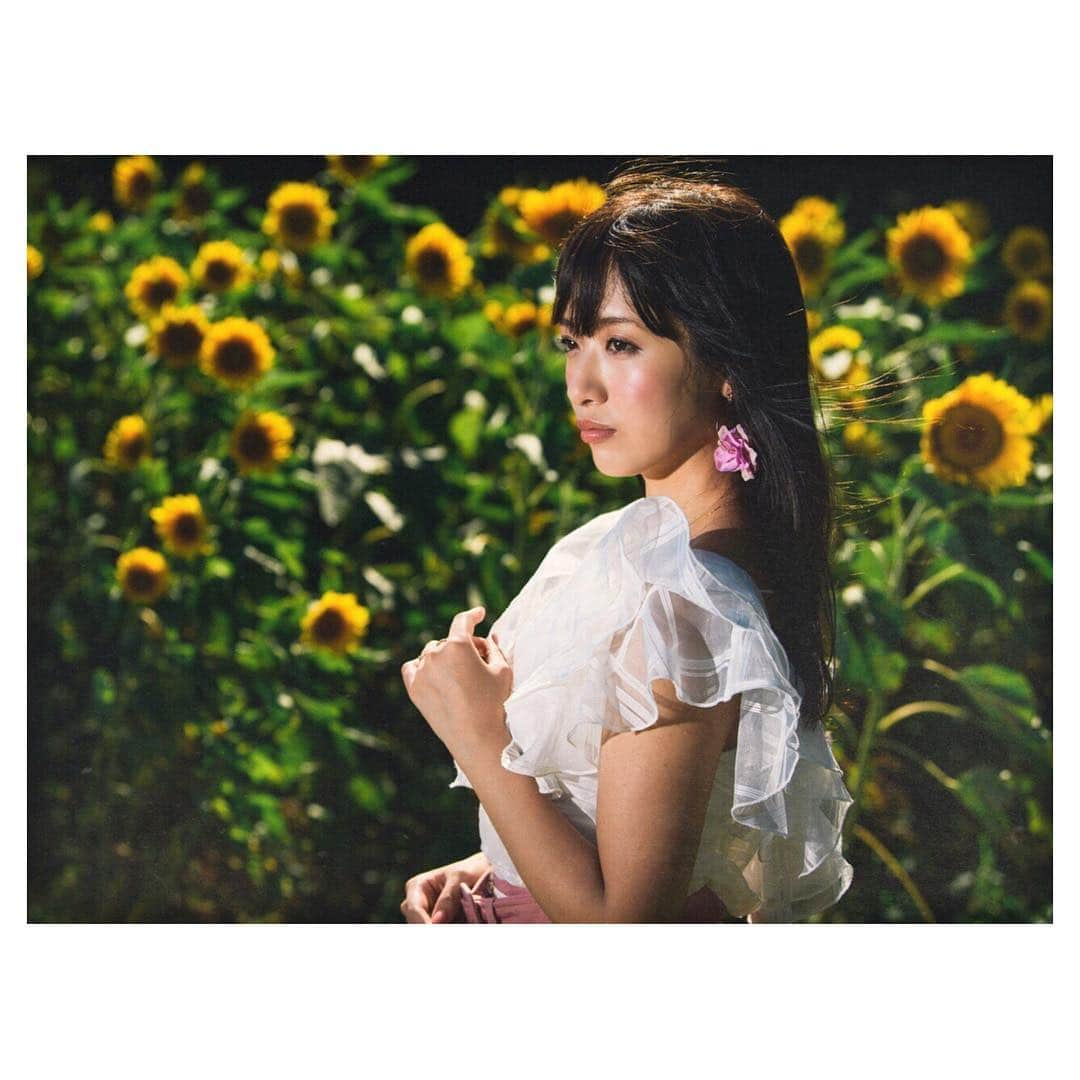 江尻侑華さんのインスタグラム写真 - (江尻侑華Instagram)「¨̮ ⑅ #ひまわり 🌻🌻🌻 📷 ➡︎ おはぎさん✨ ⑅ #横須賀 #観音崎公園 #撮影会 #🌻」9月13日 22時31分 - x__yuka__x