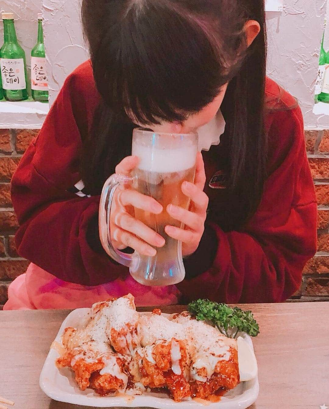 長澤茉里奈さんのインスタグラム写真 - (長澤茉里奈Instagram)「いつの日かの #치맥 #美味しい #チキンラブ #marichuu #nagasawamarina #今日のまりちゅう」9月14日 7時23分 - marinanagasawa1008