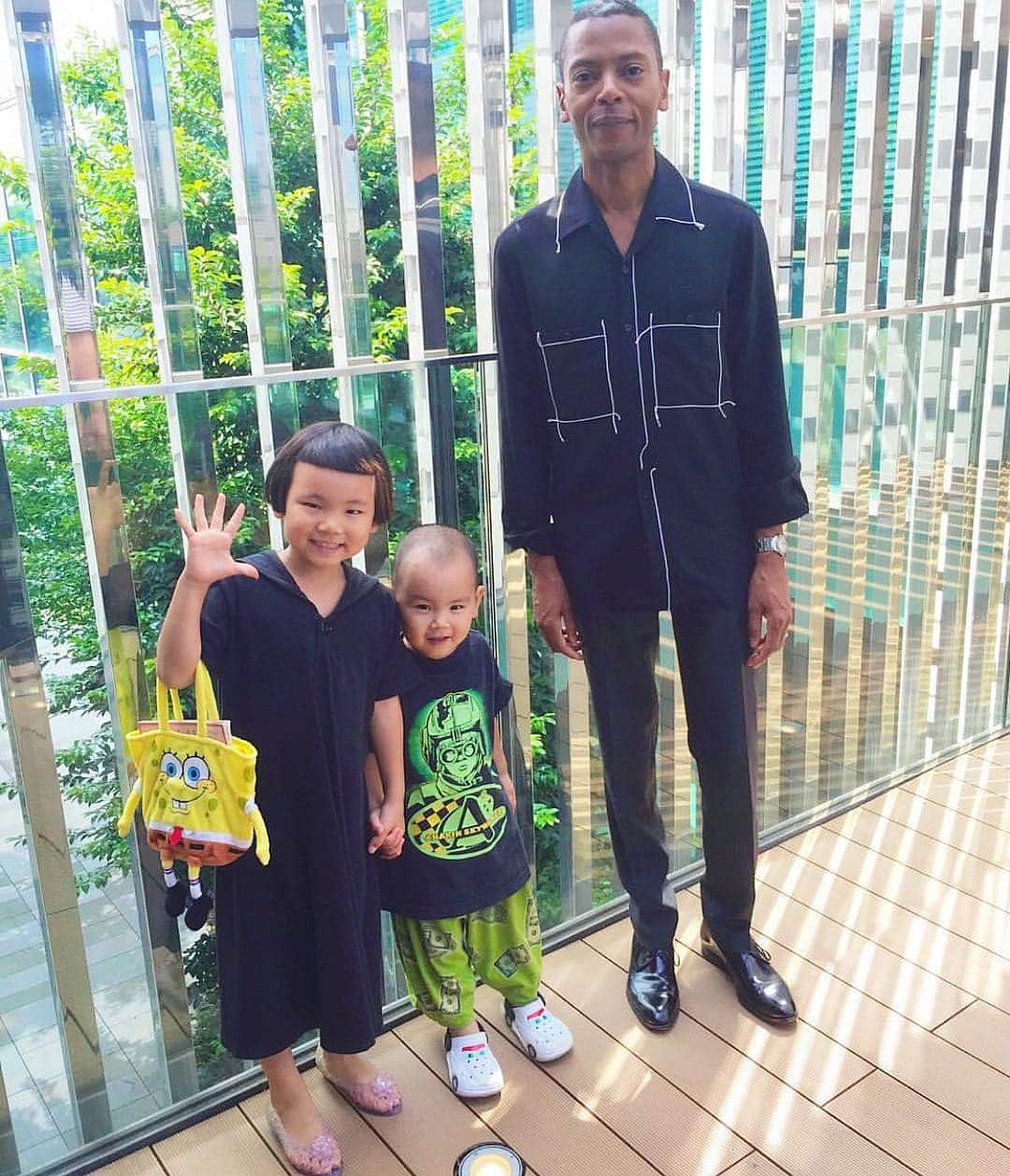 DJ DARUMAのインスタグラム：「#FBF ジェフミルズ御大と子供達 #👽 #JeffMills #UndergroundResistance」