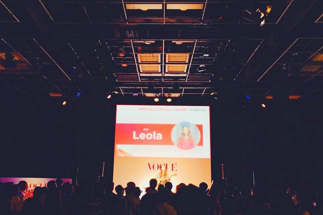 レオラさんのインスタグラム写真 - (レオラInstagram)「「VOGUE FASHION'S NIGHT OUT」 SPECIAL LIVE by J-WAVE . ありがとうございました😊💚 . #Leola_LaLa #Leola #voguefashionnightout  #jwave」9月15日 22時08分 - leola_official