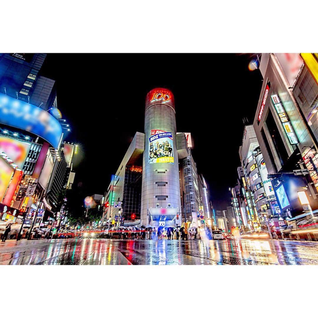 TWICE JAPANさんのインスタグラム写真 - (TWICE JAPANInstagram)「‪今、渋谷にはTWICEがいっぱい！今週末はぜひ『BDZ』を聴きながら楽しい時間を過ごしてください♪‬ ‪#TWICE #BDZ‬」9月15日 15時24分 - jypetwice_japan