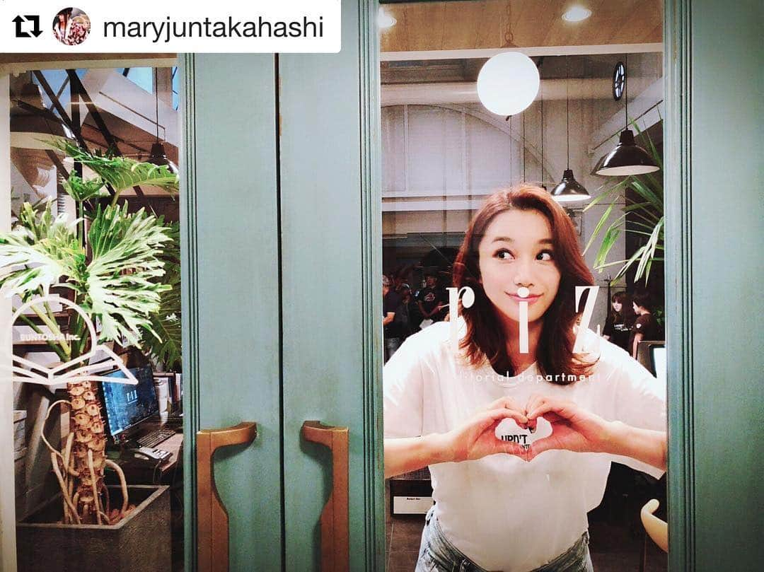 日本テレビ「サバイバル・ウェディング」のインスタグラム：「#Repost @maryjuntakahashi  Tonight 22:00-【Survival Wedding】Ep.9! #サバイバルウェディング #SurvivalWedding #日テレ #三浦多香子」