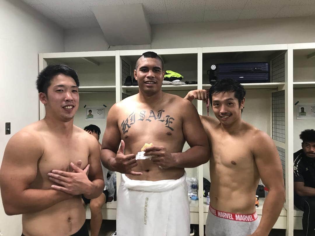中嶋大希のインスタグラム：「vs SANIX 24-15 今季初win #初MOM #necgreenrockets #rkuboys #応援ありがとうございました👌」