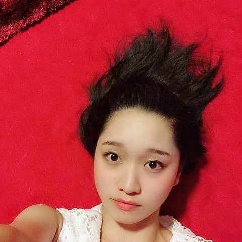 松浦景子さんのインスタグラム写真 松浦景子instagram ごめんなさい たまにスーパーサイヤ人になることがあります 申し訳ありません 簡単ヘアアレンジ スーパーサイヤ人 ヘアスタイル ヘアアレンジ ヘアセット ヘアメイク