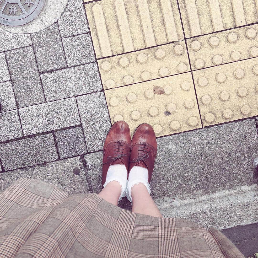 藤崎未夢さんのインスタグラム写真 - (藤崎未夢Instagram)「♡ もう秋だね。 ちなみに藤崎は秋生まれです。 . 秋らしい可愛い靴が欲しいのに 足が大きくて入る靴がなくて困ってます。 #NGT48 #藤崎未夢 #autumn」9月16日 13時11分 - miyu_miyu_ngt48