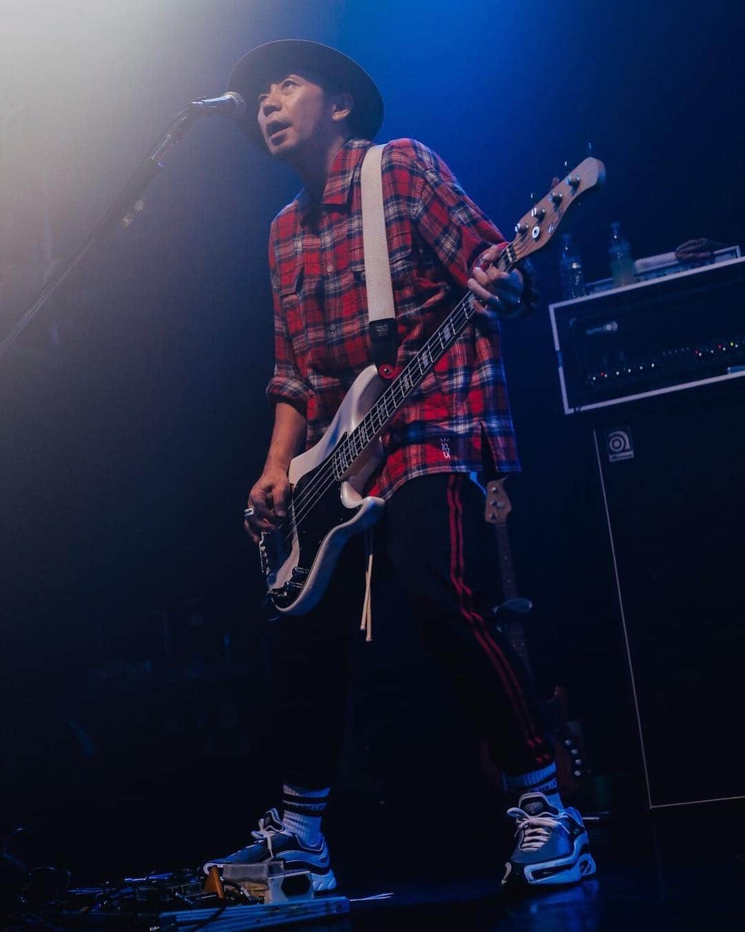 のインスタグラム：「ツアーWOKE 福岡DRUM LOGOS photo by @ysz.photo  #thebonez#woke #wewantbonez」