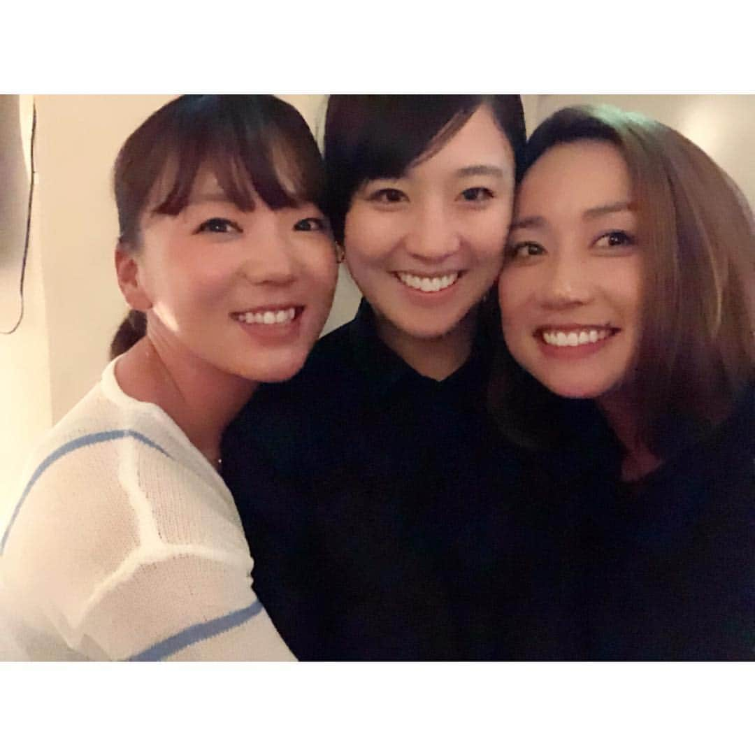 有村智恵さんのインスタグラム写真 - (有村智恵Instagram)「こっちゃんおめでとう♡お祝い出来て嬉しい♡ We had celebrated for new champion🏆🎉 #香妻琴乃  #師匠と呼ぶのはやめてくれと言われました #でもやっぱりあなたは私たちの師匠です」9月17日 1時36分 - chiearimura