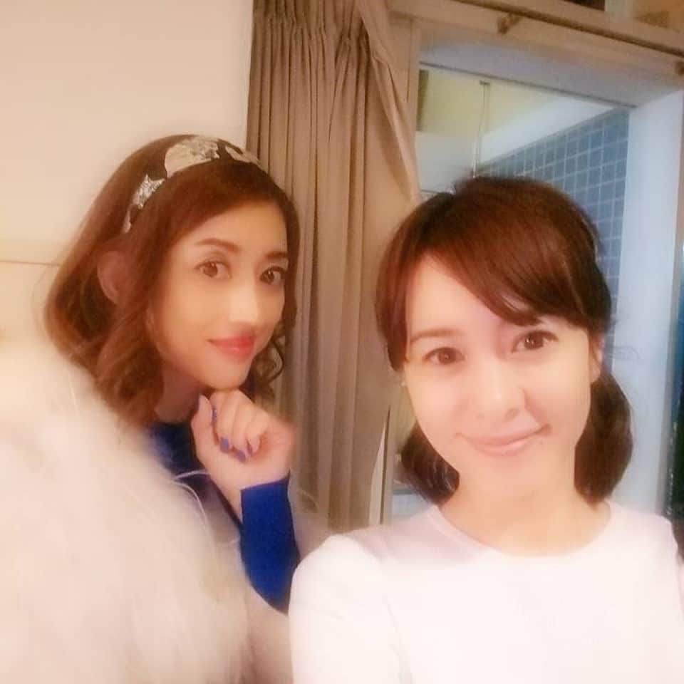 小沢真珠さんのインスタグラム写真 - (小沢真珠Instagram)「昨日はたま姉が観に来てくれました。他にもお友達や親戚など沢山観劇してくれました♪皆さんありがとう❤︎今日は千秋楽！頑張りまーす！  #舞台 #鬼だけ殺っしアムッ  #たま姉 #さとう珠緒 #プンプン #千秋楽 #観に来てね❤︎」9月17日 7時10分 - maju_ozawa