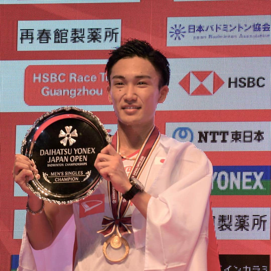 桃田賢斗さんのインスタグラム写真 - (桃田賢斗Instagram)「JAPAN Open優勝する事が出来ました！ ファンの皆さんの応援に後押しされ最後まで強い気持ちで戦う事が出来ました！ 沢山の応援の中試合出来て幸せな気持ちでした。 またまだ試合は続きます！ 次はChina Open そこでも優勝できるよう頑張ります！  #japanopen2018 #感謝 #yonex #DAIHATSU #kentomomota #桃田賢斗 #勝負 #初心を忘れず #幸せな時間」9月17日 9時45分 - momota_kento