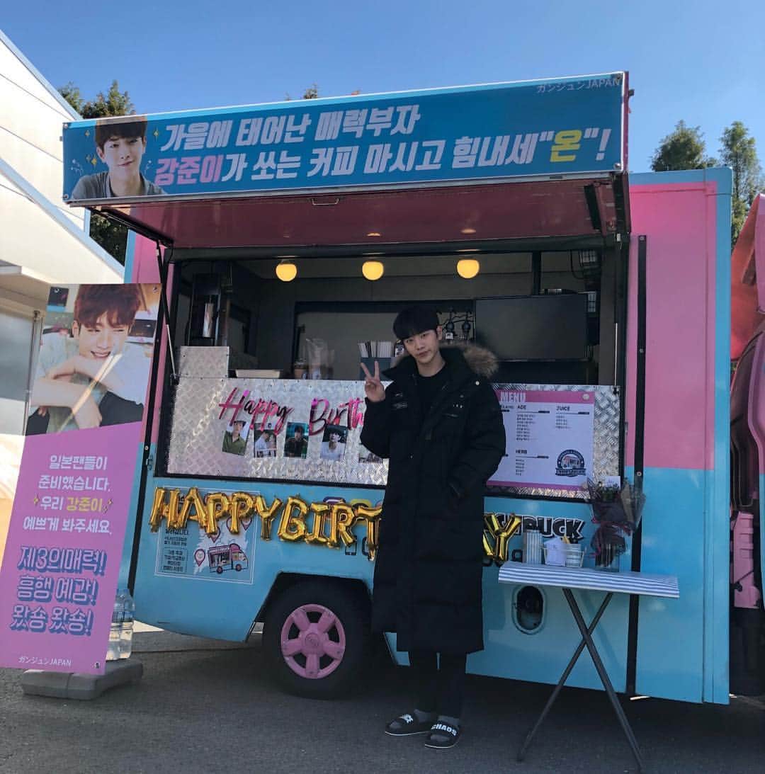ソ・ガンジュンのインスタグラム：「💪🙇🏻‍♂️💪#밀레」