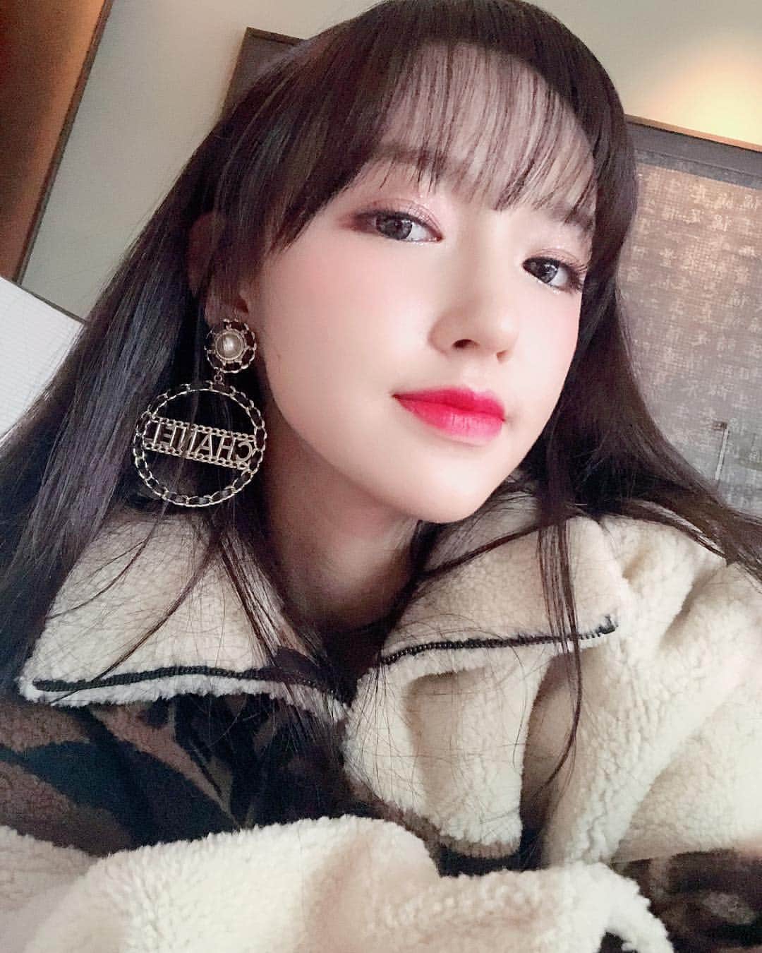 ソンソのインスタグラム：「bling bling✨」