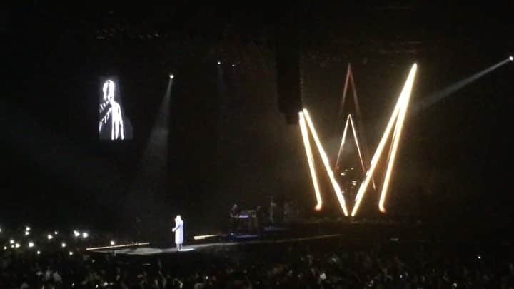 高橋有紀子のインスタグラム：「* I'm gonna miss you I'm still there Sometimes I wish we never build this palace But real love is never a waste of time. * #SamSmith #palace #TheThrillofitAll  #2018_10_12」