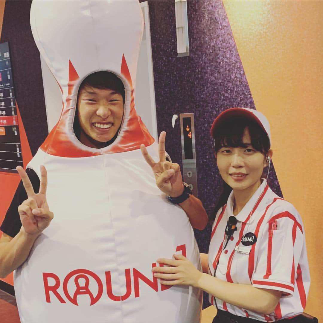 高山峻野さんのインスタグラム写真 - (高山峻野Instagram)「モッサンとボーリング」10月13日 12時57分 - shunya.takayama