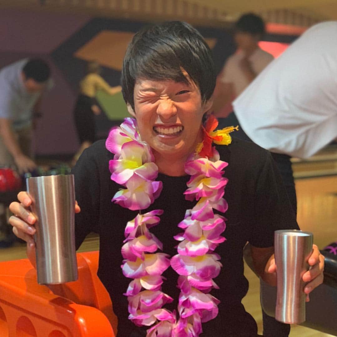 高山峻野さんのインスタグラム写真 - (高山峻野Instagram)「モッサンとボーリング」10月13日 12時57分 - shunya.takayama