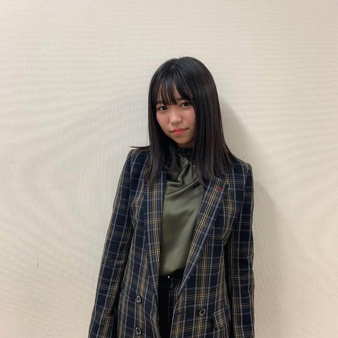 大原優乃さんのインスタグラム写真 - (大原優乃Instagram)「ㅤㅤㅤㅤㅤㅤㅤㅤㅤㅤㅤㅤㅤ お気に入りのお衣装📙♥️ jacket  @guildprime_official shirt  @loveless__official pants  @guildprime_official accessory @em_omotesando ㅤㅤㅤㅤㅤㅤㅤㅤㅤㅤㅤㅤㅤ AbamaTV「モンスト運極ルーレット」 ありがとうございました！ 鈴木福くんと久々に沢山話せて嬉しかった☺︎ もう今年で２度目の、ヘビを首に… 本日も体を張って頑張りました…笑」10月13日 22時27分 - yuno_ohara