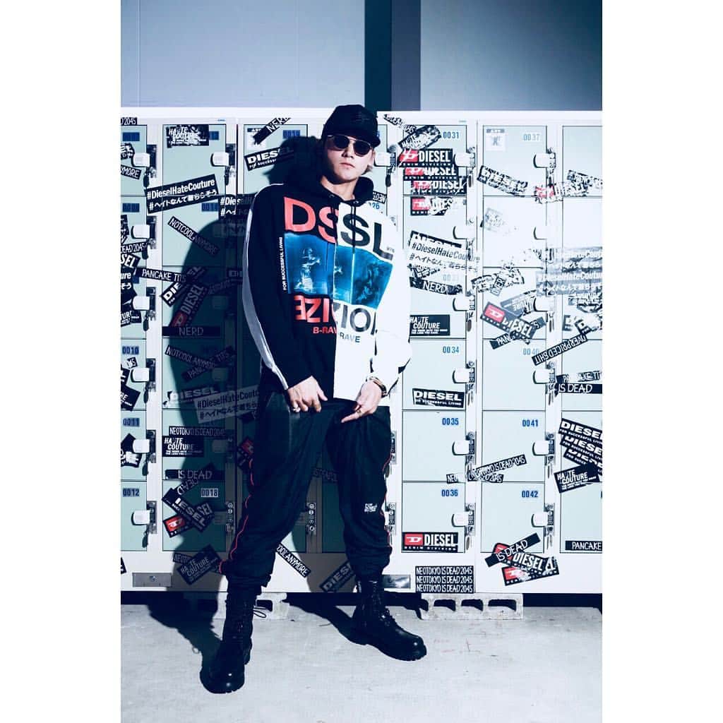 THE RAMPAGE from EXILE TRIBEさんのインスタグラム写真 - (THE RAMPAGE from EXILE TRIBEInstagram)「@diesel  #diesel  #dieselhatecouture  #ヘイトなんて着ちらそう」10月13日 17時20分 - the_rampage_official