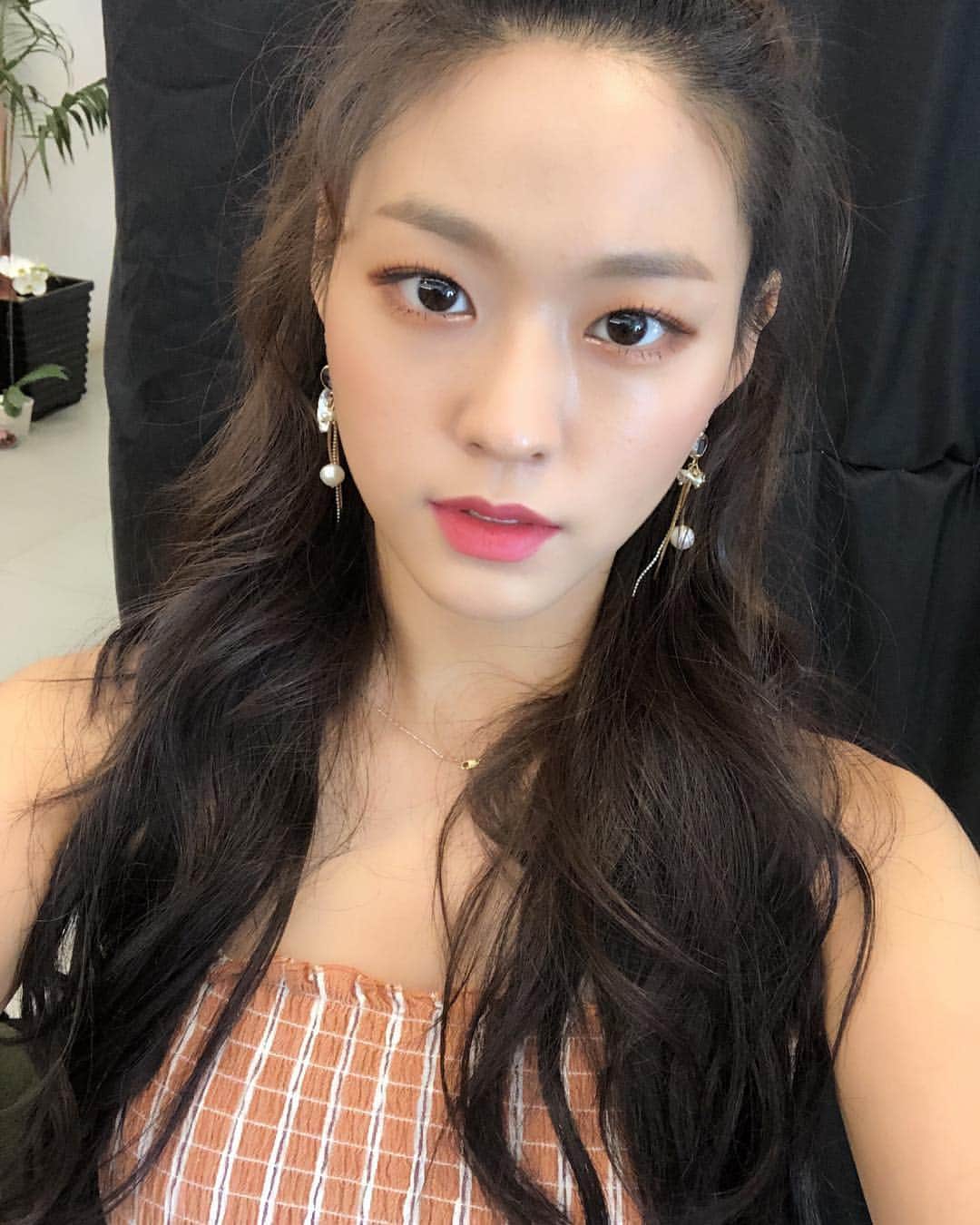 ソリョンさんのインスタグラム写真 - (ソリョンInstagram)「#indonesia #AsianParaGames2018  #ClosingAsianParaGames2018 인도네시아 아시안 패러게임 폐막식 공연에 초청해주셔서 감사합니다 모든 선수단 여러분들 모두 고생 많으셨습니다🙏」10月14日 2時09分 - s2seolhyuns2