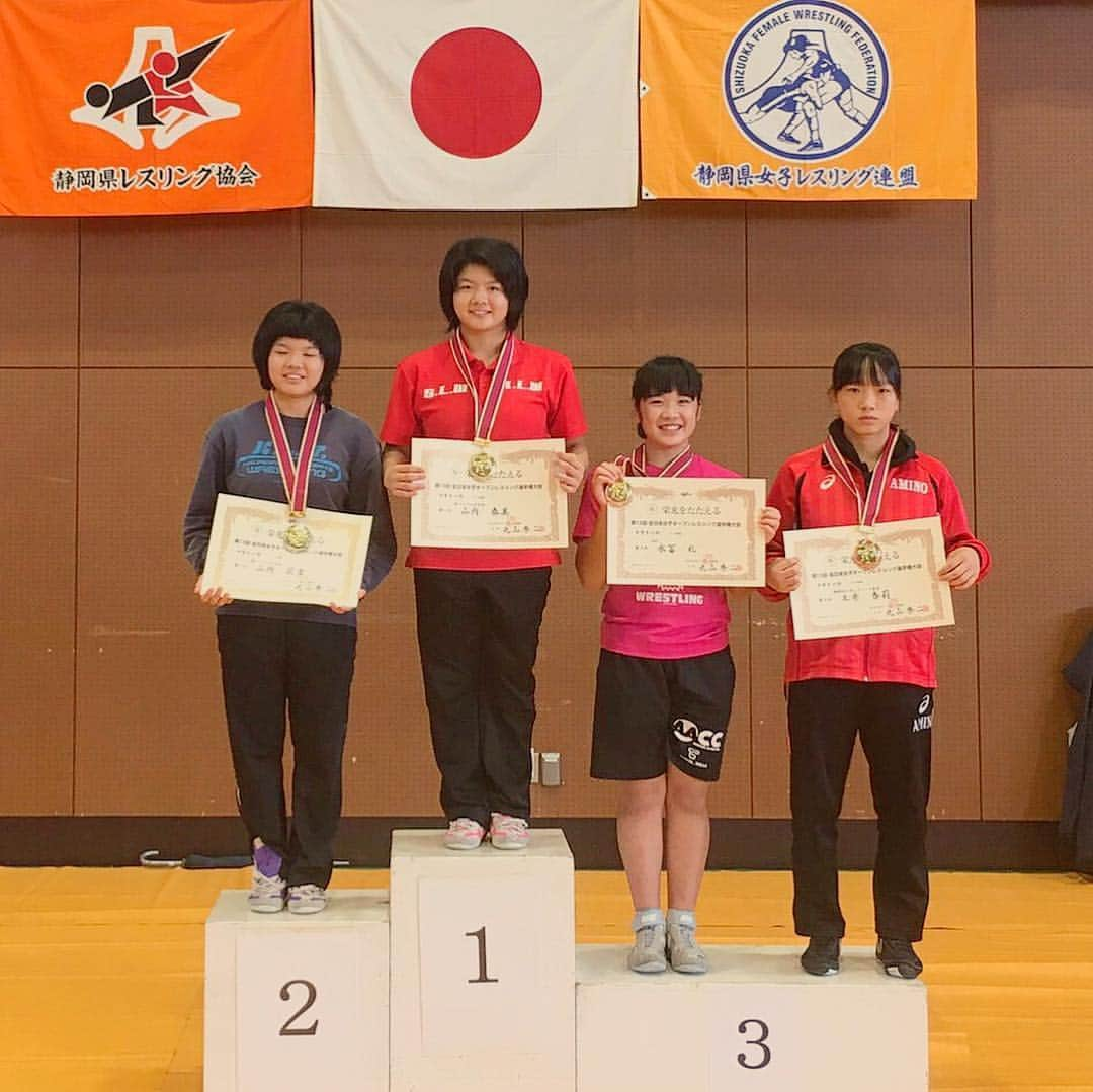 阿部裕幸さんのインスタグラム写真 - (阿部裕幸Instagram)「全日本女子オープン中学生の部、永富礼銅メダル🥉 限られた練習の中、頑張りました！おめでとう😊  AACC女子チーム、OGたちとも会えて嬉しい模様😁👍🏻 大会関係者の皆さま、ありがとうございました！  #aacc #aacc女子部 #aacckids #aacckidswrestling #全日本女子オープンレスリング選手権大会」10月15日 8時55分 - abeani111