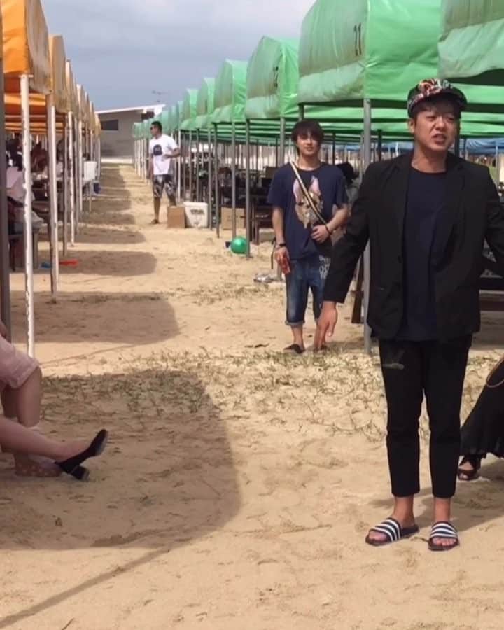ヨースケコースケのインスタグラム：「ぶらり旅2018秋、沖縄プレミアムツアー、無事に終了致しました！！ ご参加下さいました皆様、ありがとうございます！！ 生配信をご覧になってくださった皆様もありがとうございました！！ 12月のツアーまで、また皆様に会えないのが寂しすぎます！！ なので寂しくなったら皆様こちらをみて元気出してくださいっ！！ #ヨースケコースケ #サカノウエヨースケ #米原幸佑 #ヨースケコースケの生配信どうでしょう」