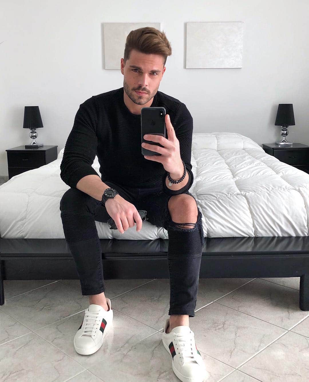 Stefano Trattoのインスタグラム：「Happy Birthday to meeee 🎂🎉!! Thank you all for your birthday wishes ❤️!! Grazie a tutti per gli auguri ❤️!!」