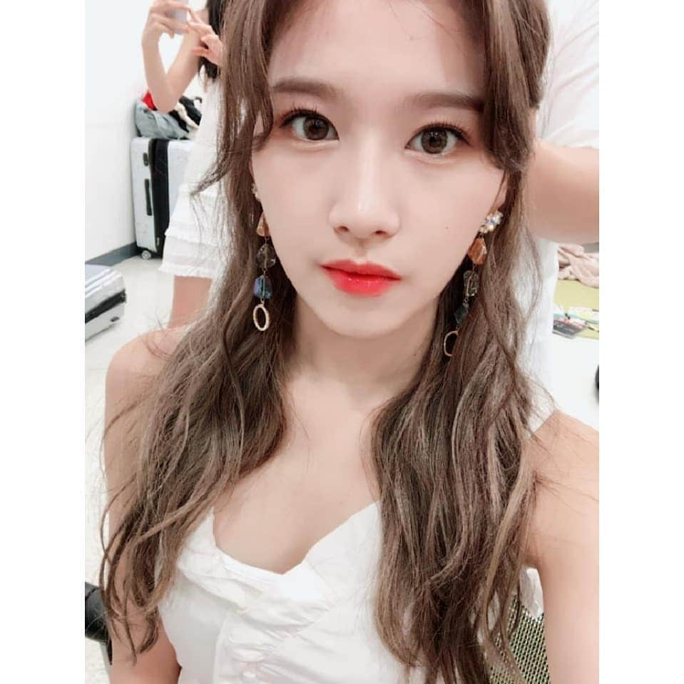 TWICEさんのインスタグラム写真 - (TWICEInstagram)「🦋💜」10月15日 20時44分 - twicetagram