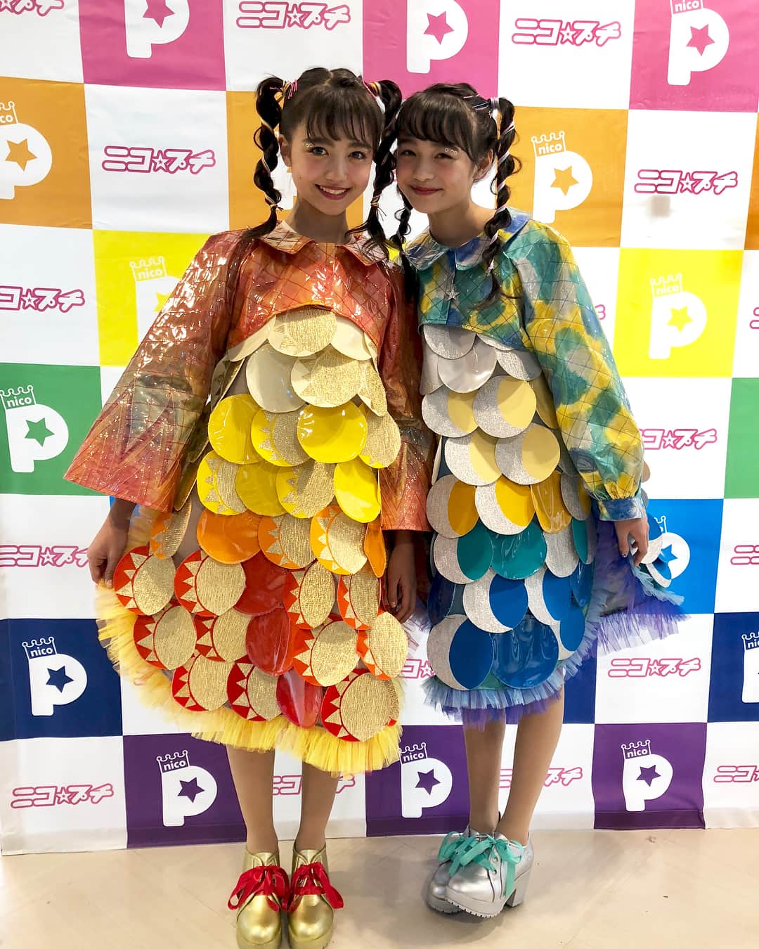ニコ☆プチのインスタグラム：「💞 めあここイベントコーデ✌🏻 #林芽亜里#阿部ここは#よみうりランド#文化服装学院」