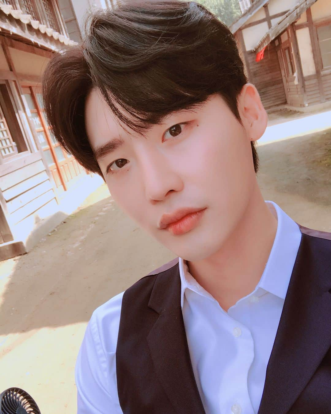 イ・ジョンソクさんのインスタグラム写真 - (イ・ジョンソクInstagram)「너는 지금 뭐해?」9月22日 17時28分 - jongsuk0206