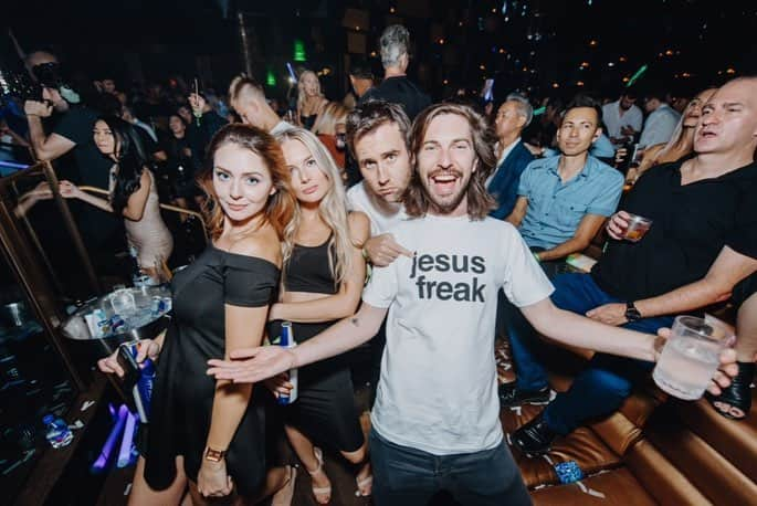 マシュー・ルイスさんのインスタグラム写真 - (マシュー・ルイスInstagram)「I just discovered this great Scottish DJ in Vegas. He’s gonna be huge. Check him out. @calvinharris, thanks pal. . 📸: @conormcdphoto」9月23日 7時08分 - mattdavelewis